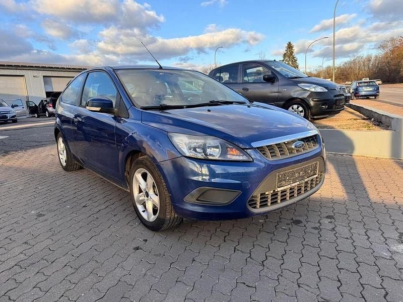 Gebraucht Ford Focus Style 125 PS (91 kW) 2010 Blau Limousine