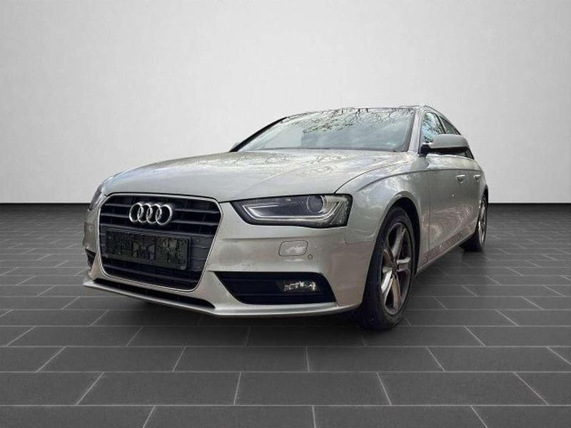 Cuveesilber Gebraucht 2014 Audi A4 Ambition Kombi | 10.989 € (Fairer Preis) - Bild 1/4