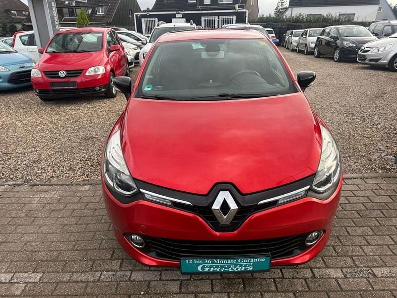 Gebraucht Renault Clio IV LIMITED 73 PS (53 kW) 2016 Rot Kleinwagen
