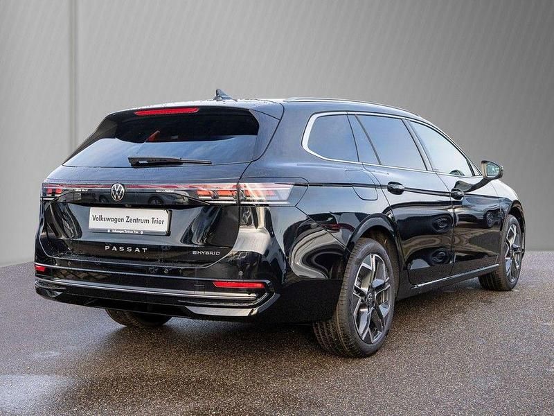 Neu VW Passat Elegance 177 PS (130 kW) 2026 Schwarz Limousine