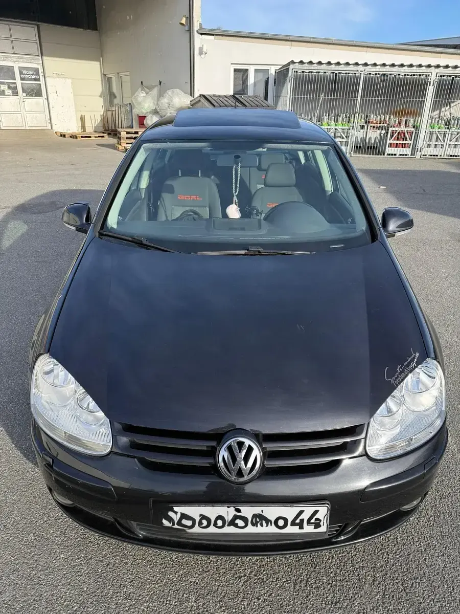 Gebraucht VW Golf V 75 PS (55 kW) 2006 Schwarz Kleinwagen