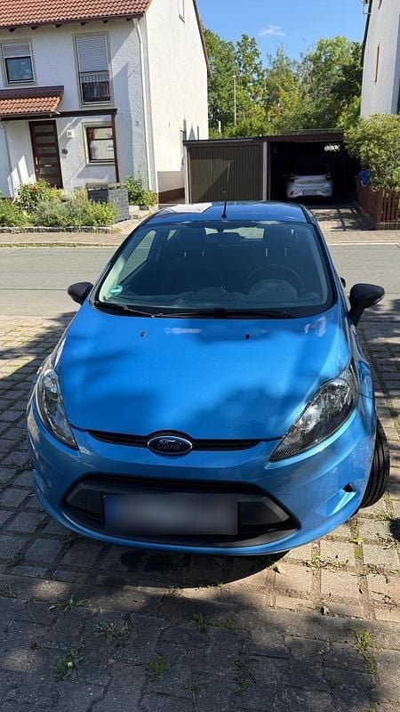 Gebraucht Ford Fiesta 60 PS (44 kW) 2009 Blau Kleinwagen