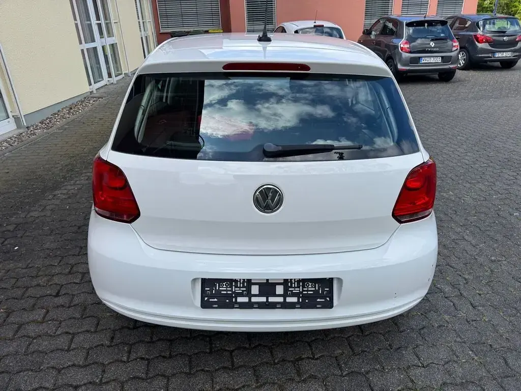 Brugt VW Polo Trendline 75 HK (55 kW) 2012 Hvid Hatchback