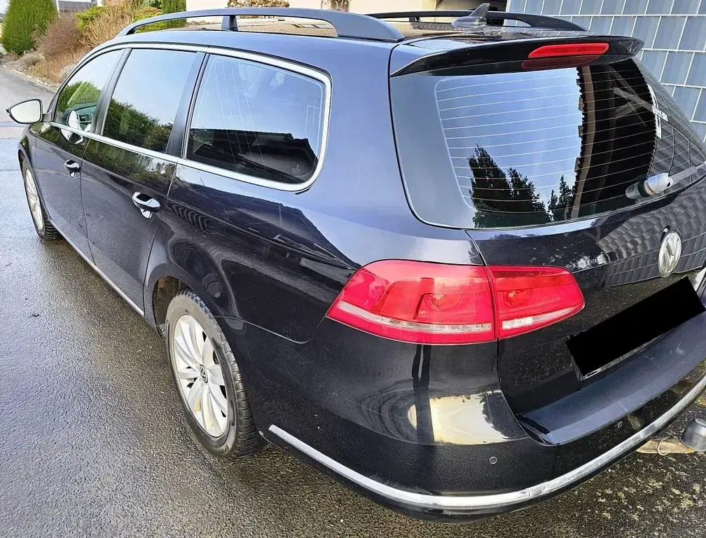 Gebraucht VW Passat Comfortline 140 PS (102 kW) 2013 Schwarz Kombi