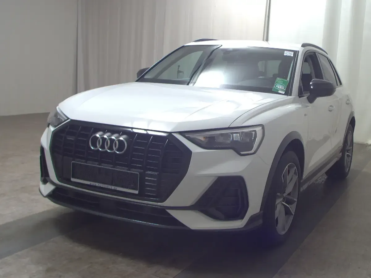 Gebraucht Audi Q3 S-Line 200 PS (147 kW) 2024 Weiss SUV