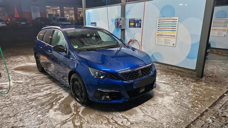 Gebraucht Peugeot 308 SW GT 224 PS (164 kW) 2019 Blau Kombi