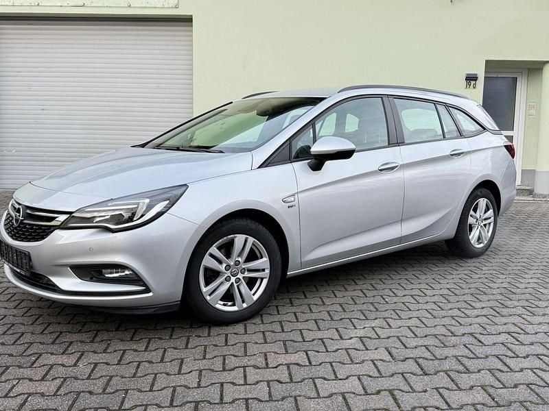 Gebraucht Opel Astra Edition 150 PS (110 kW) 2019 Silber Kombi