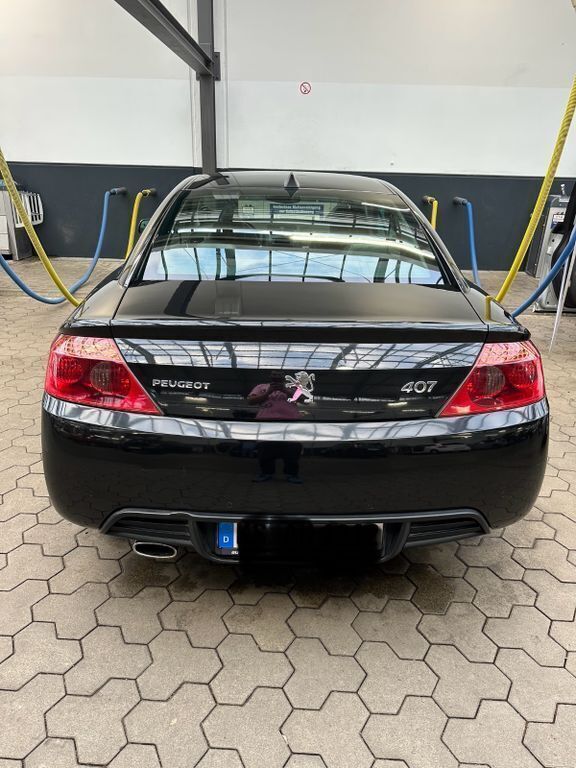 Schwarz Gebraucht 2006 Peugeot 407 Sport | 3.000 € (Etwas zu teuer) - Bild 1/4