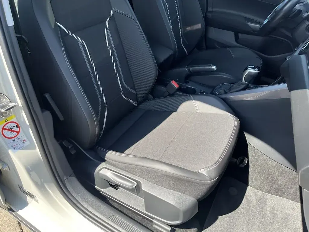 Gebraucht VW Taigo Style 150 PS (110 kW) 2023 Ascotgrau SUV