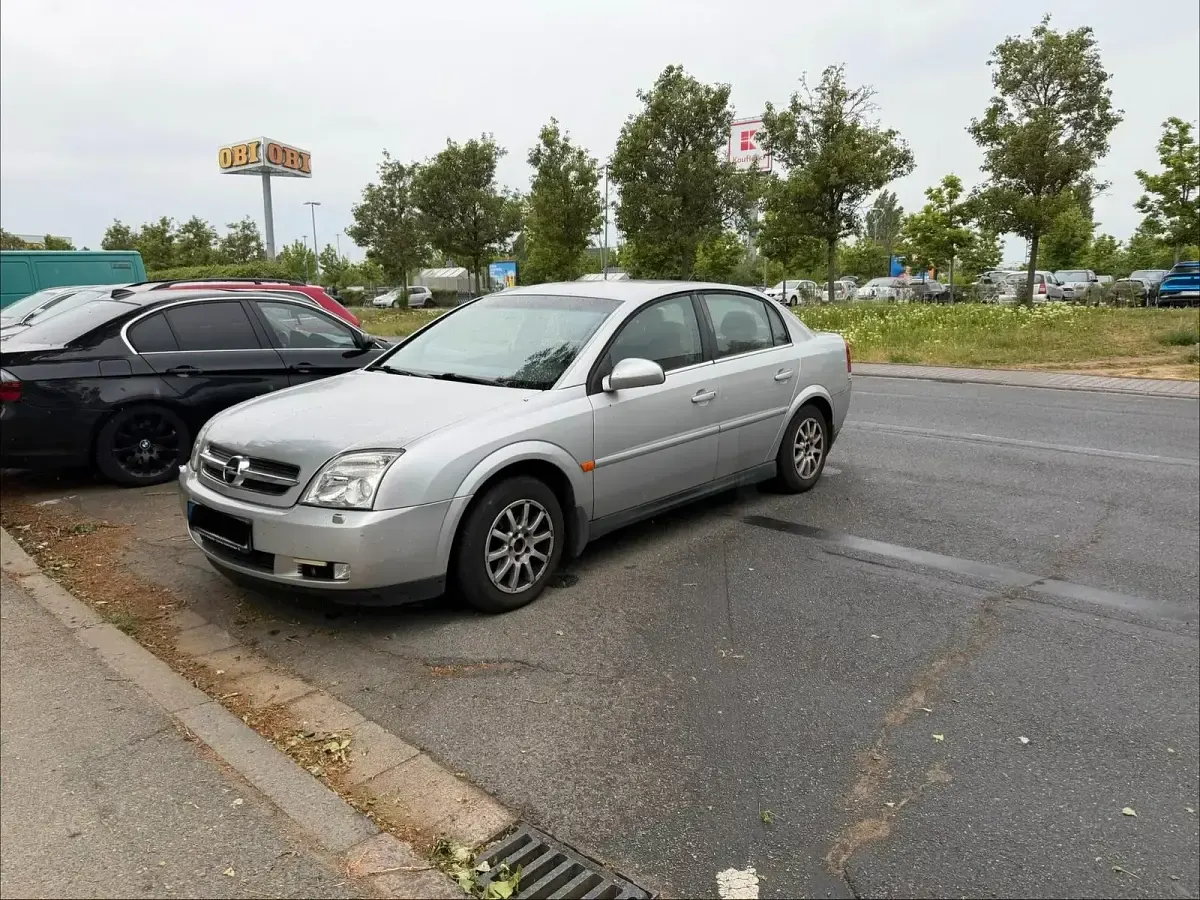 Gebraucht Opel Vectra 147 PS (108 kW) 2002 Silber Limousine