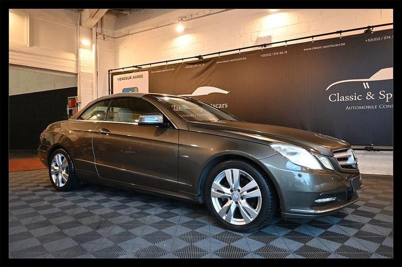 Grau Gebraucht 2012 Mercedes E220 Cabrio | 10.950 € (Superpreis) - Bild 1/4