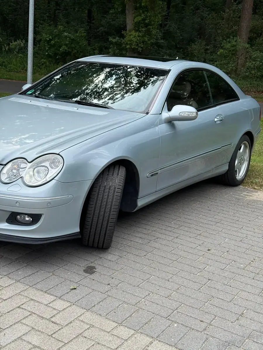 Gebraucht Mercedes CLK280 Avantgarde 231 PS (169 kW) 2008 Blau Coupé