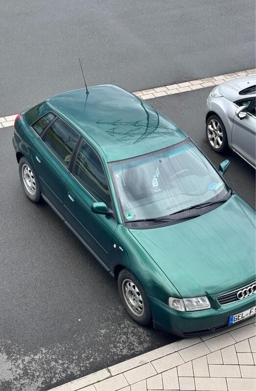 Grün Gebraucht 2000 Audi A3 Limousine | 1.100 € (Superpreis) - Bild 1/1