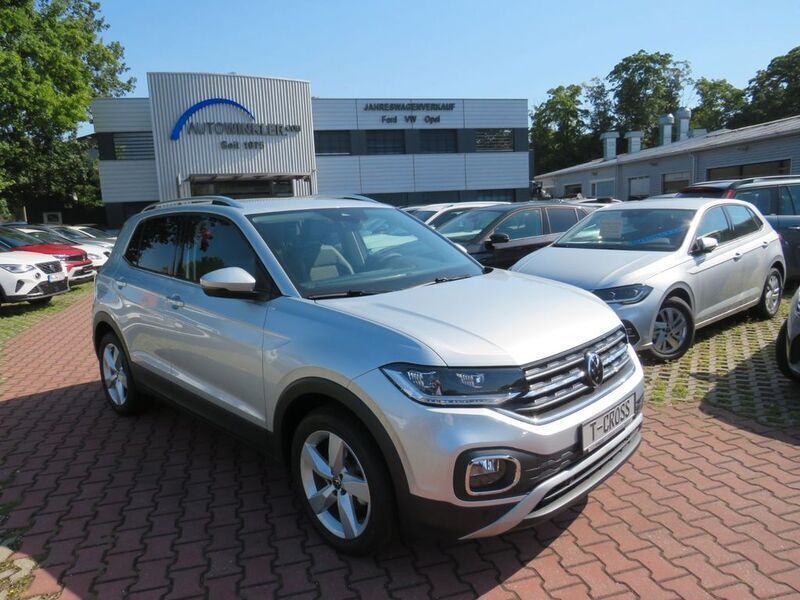 Blau Neu 2025 VW T-Cross Life SUV | 29.944 € (Etwas zu teuer) - Bild 1/4