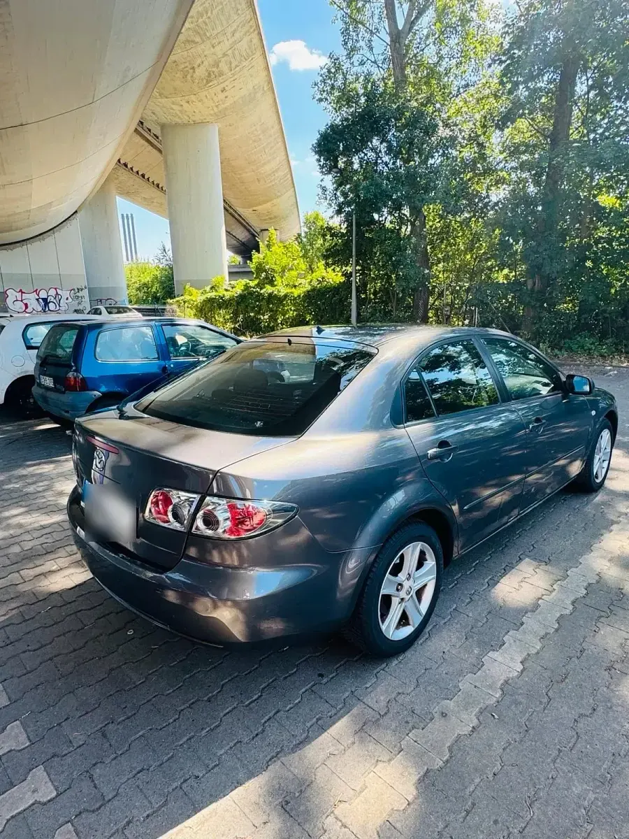 Gebraucht Mazda 6 147 PS (108 kW) 2006 Grau Limousine