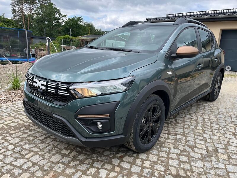 Grün Neu 2024 Dacia Sandero Comfort Kleinwagen | 18.990 € (Fairer Preis) - Bild 1/4