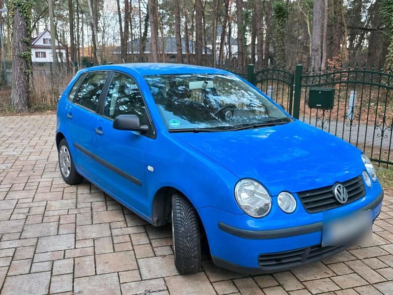 Gebraucht VW Polo 64 PS (47 kW) 2003 Blau Kleinwagen