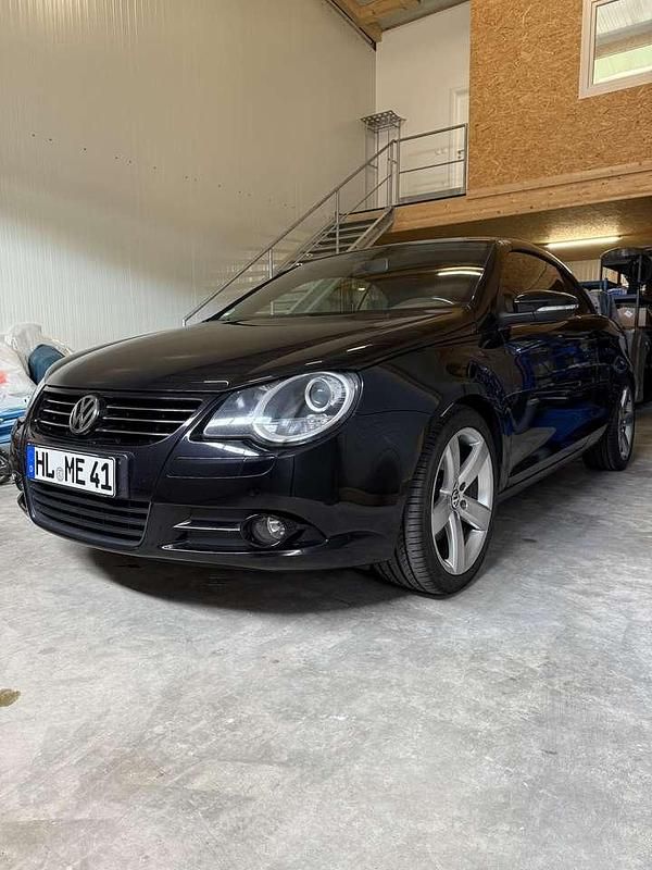 Schwarz Gebraucht 2010 VW Eos GT Cabrio | 6.790 € (Fairer Preis) - Bild 1/4