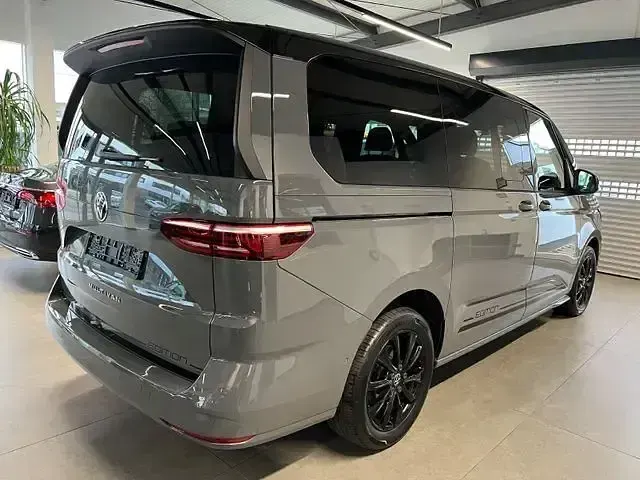 Usado VW Multivan 150 HP (110 kW) 2024 Andere Monovolume