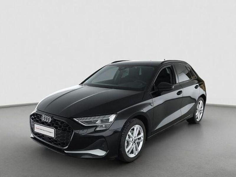 Gebraucht Audi A3 Advanced Plus 116 PS (85 kW) 2025 Mythosschwarz metallic Limousine