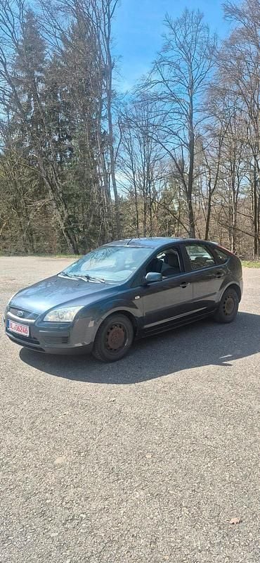Gebraucht Ford Focus 125 PS (91 kW) 2007 Grau Kleinwagen