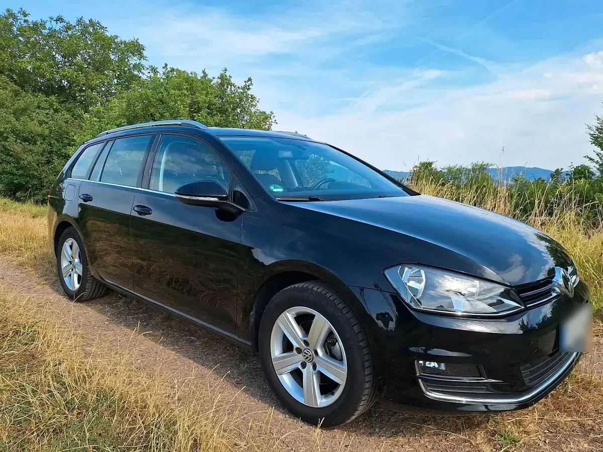 Gebraucht VW Golf VII Highline 140 PS (102 kW) 2014 Schwarz Kombi