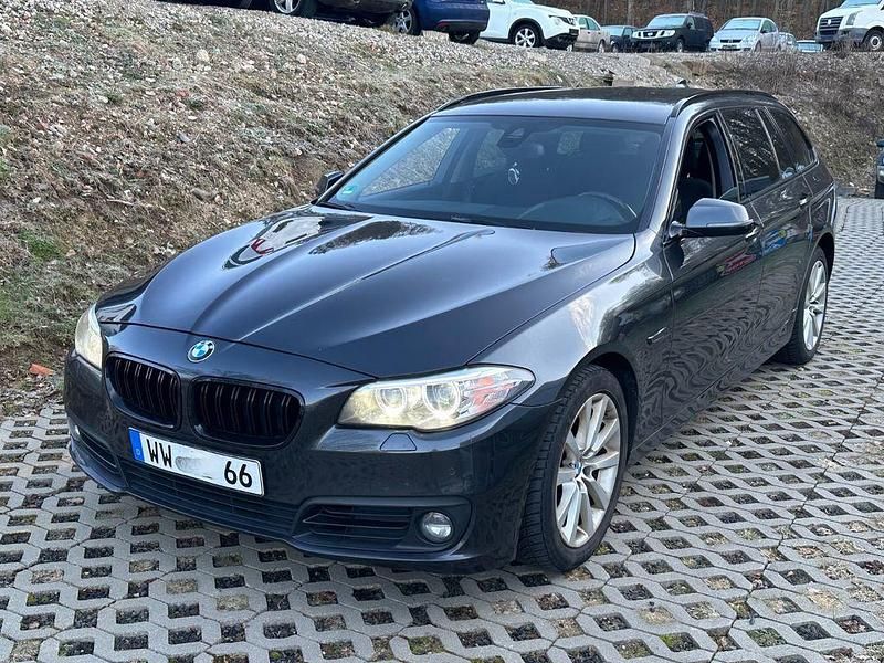 Gebraucht BMW 525 218 PS (160 kW) 2014 Grau Kombi