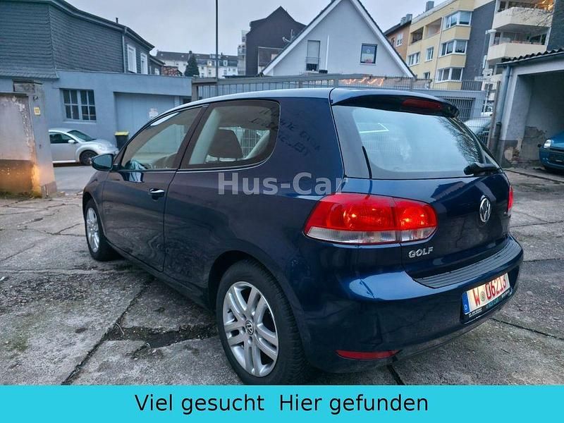 Gebraucht VW Golf VI Trendline 80 PS (58 kW) 2009 Blau Kleinwagen