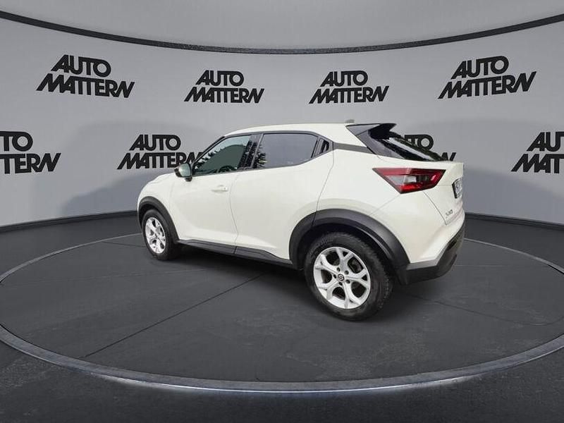 Gebraucht Nissan Juke N-Connecta 117 PS (86 kW) 2020 Weiß SUV