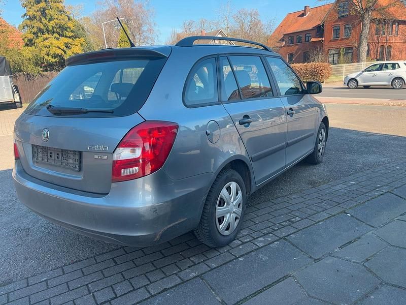 Gebraucht Skoda Fabia 86 PS (63 kW) 2012 Grau Kombi