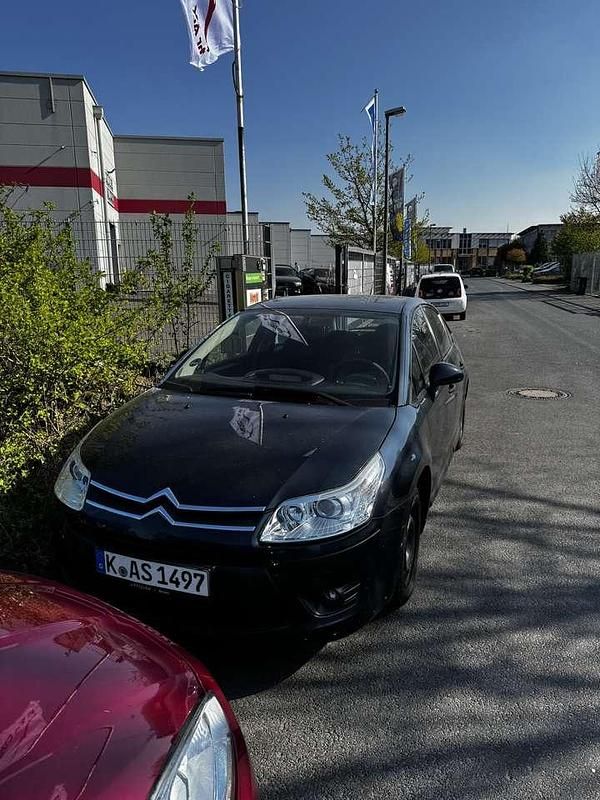 Gebraucht 2009 Citroën C4 Style Limousine | 1.500 € (Teuer) - Bild 1/4
