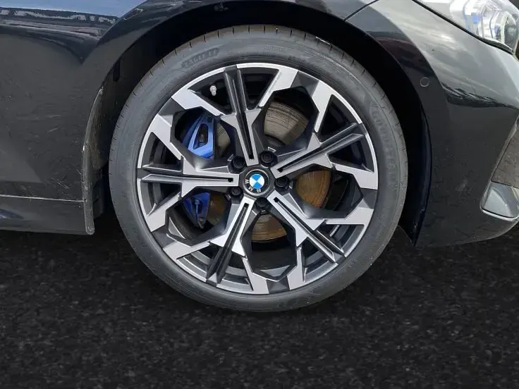 Gebraucht BMW M340 M Sport 340 PS (250 kW) 2025 Black sapphire metallic Limousine
