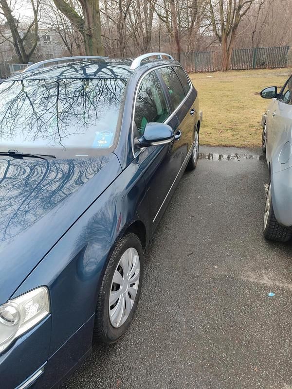 Gebraucht VW Passat 150 PS (110 kW) 2010 Andere farben Kombi
