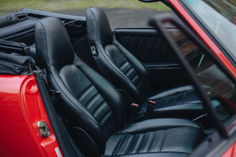 Gebraucht Porsche 911 231 PS (169 kW) 1986 Rot Cabrio
