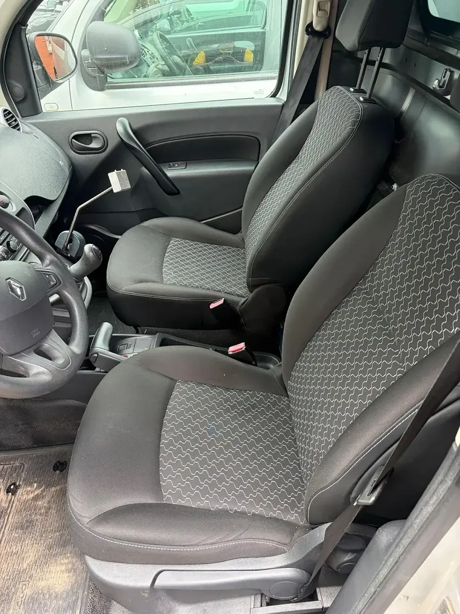 Gebraucht Renault Kangoo 2016 Silber Van / Kleinbus
