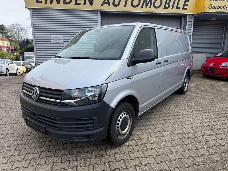 Gebraucht VW Transporter 150 PS (110 kW) 2019 Grau Van