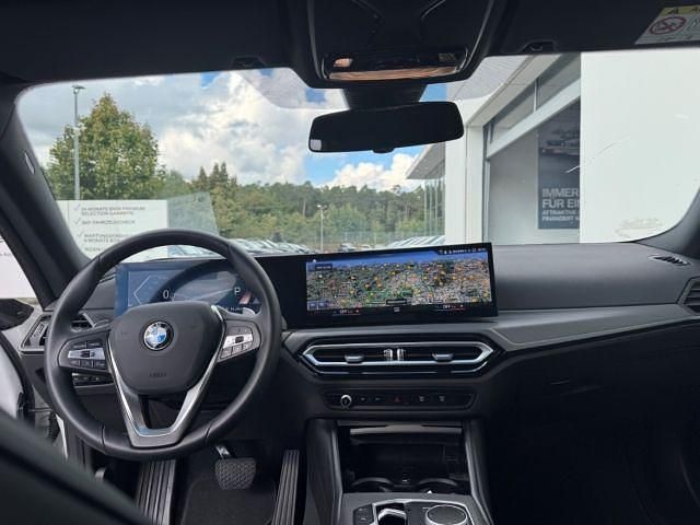 Gebraucht BMW 220 Sport Line 190 PS (139 kW) 2024 Weiss Coupé