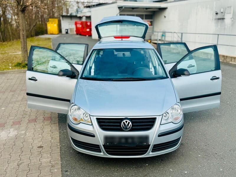 Silber Gebraucht 2006 VW Polo Kleinwagen | 3.450 € (Fairer Preis) - Bild 1/4