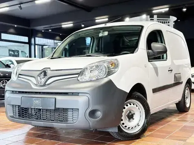 Gebraucht Renault Rapid 90 PS (66 kW) 2019 Weiss Limousine
