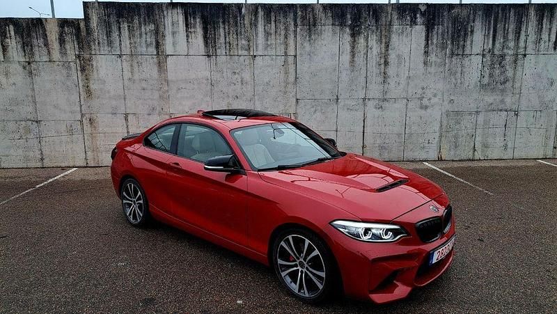Gebraucht BMW 230 Sport Line 252 PS (185 kW) 2017 Rot Coupé