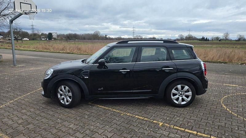 Gebraucht Mini Cooper 150 PS (110 kW) 2018 Schwarz Kleinwagen