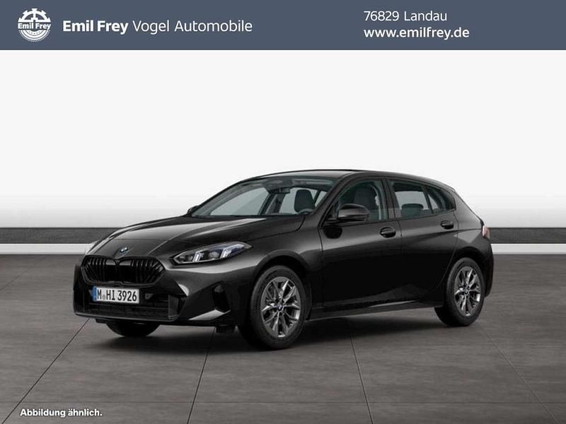 Schwarz Neu 2025 BMW 120 Kleinwagen | 35.990 € (Guter Preis) - Bild 1/3