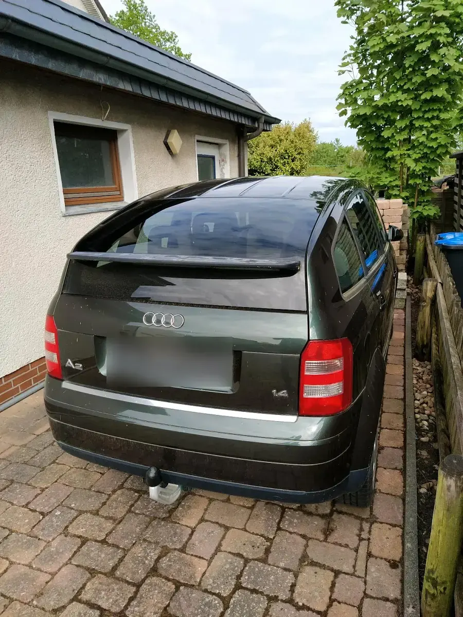 Gebraucht Audi A2 75 PS (55 kW) 2002 Grün Kleinwagen