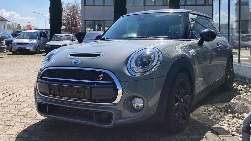 Używany Mini Cooper S 192 KM (141 kW) 2018 Szary Hatchback