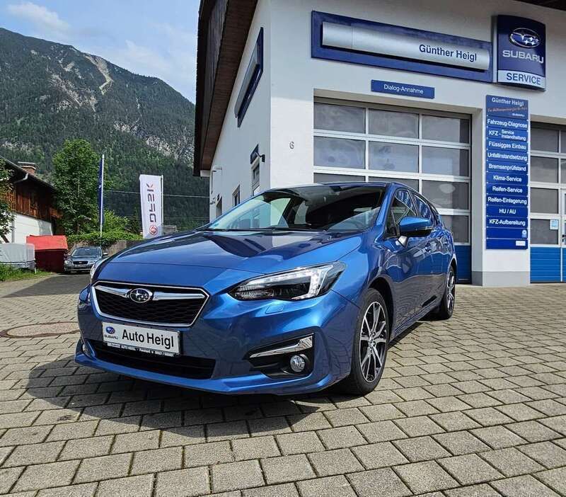 Quartz blue (p) Gebraucht 2018 Subaru Impreza Comfort Kleinwagen | 15.700 € - Bild 1/4