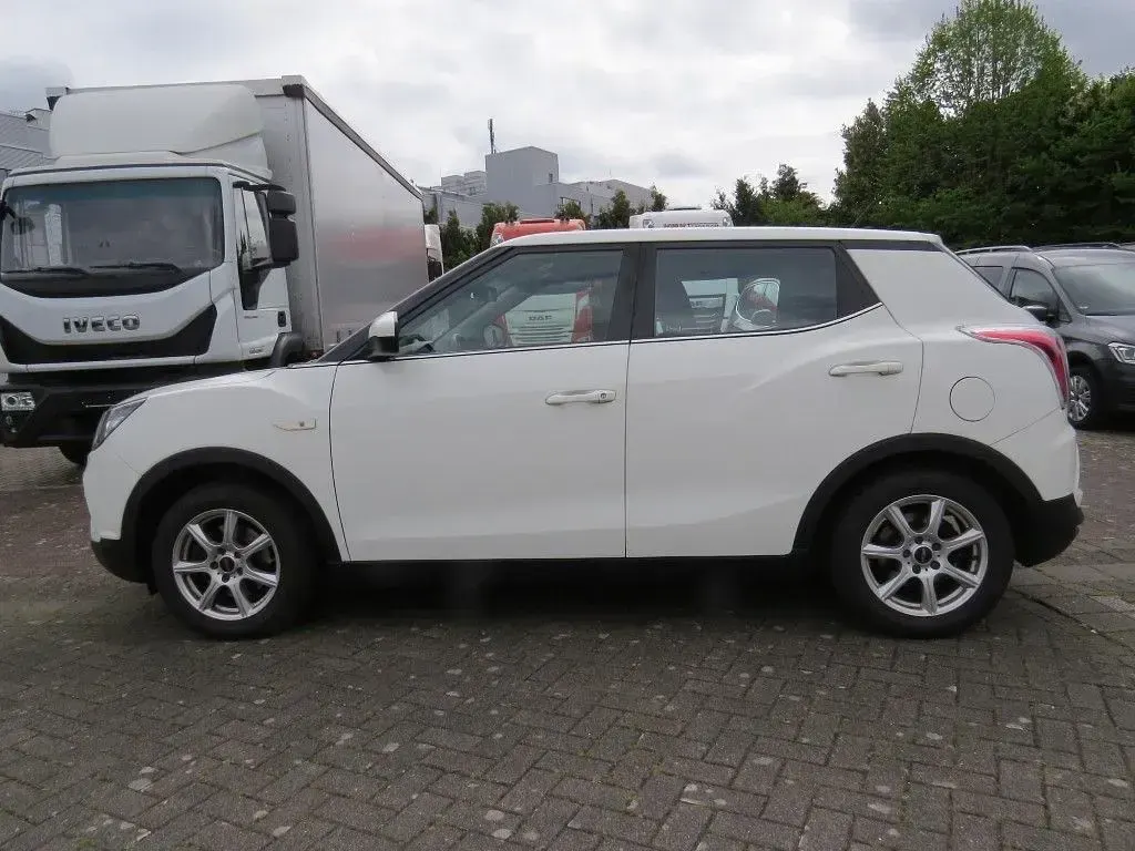 Gebraucht SsangYong Tivoli Crystal 128 PS (94 kW) 2017 Weiß SUV