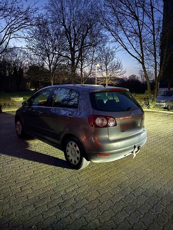 Gebraucht VW Golf Plus Cross 105 PS (77 kW) 2008 Grau Van / Kleinbus