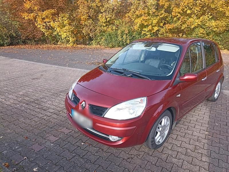 Rot Gebraucht 2008 Renault Scénic II Van / Kleinbus | 4.100 € (Etwas zu teuer) - Bild 1/4