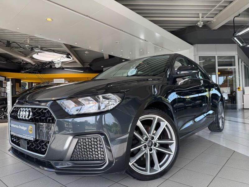 Grau Gebraucht 2019 Audi A1 Sportback Advanced Kleinwagen | 18.950 € (Fairer Preis) - Bild 1/4
