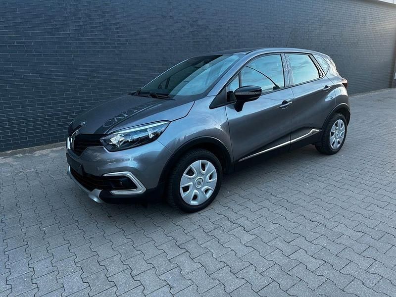 Gebraucht Renault Captur Intens 90 PS (66 kW) 2018 Grau SUV